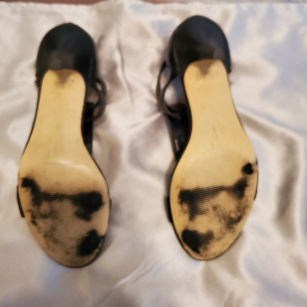Shoes 🖤😍🔥 - Picture 6 of 6